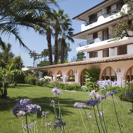 California Park Hotel 4*